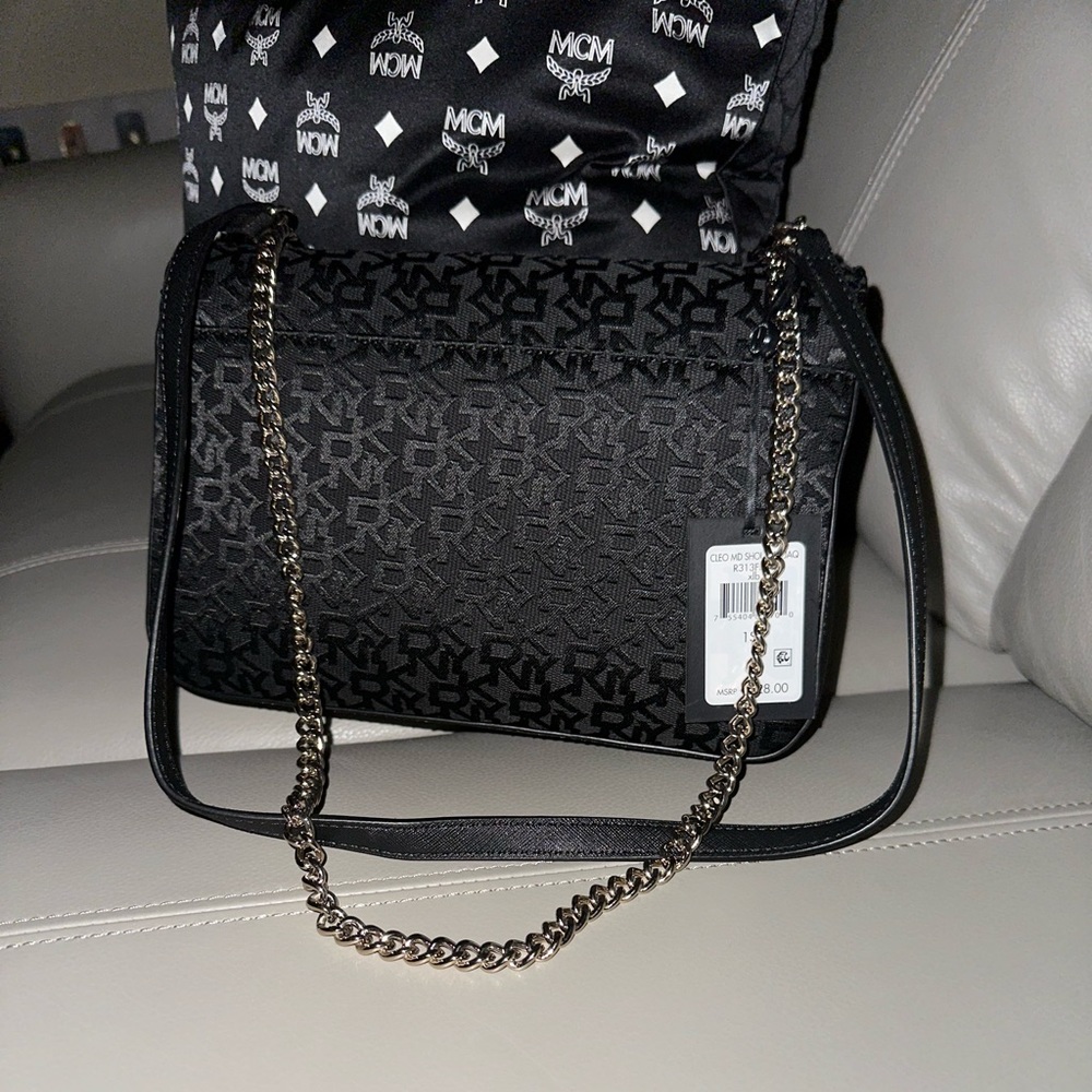 DKNY Authentic Handbag NWT - Picture 9 of 11